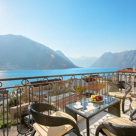 2Montenegro Limeta Apartments With Pool Κότορ Εξωτερικό φωτογραφία