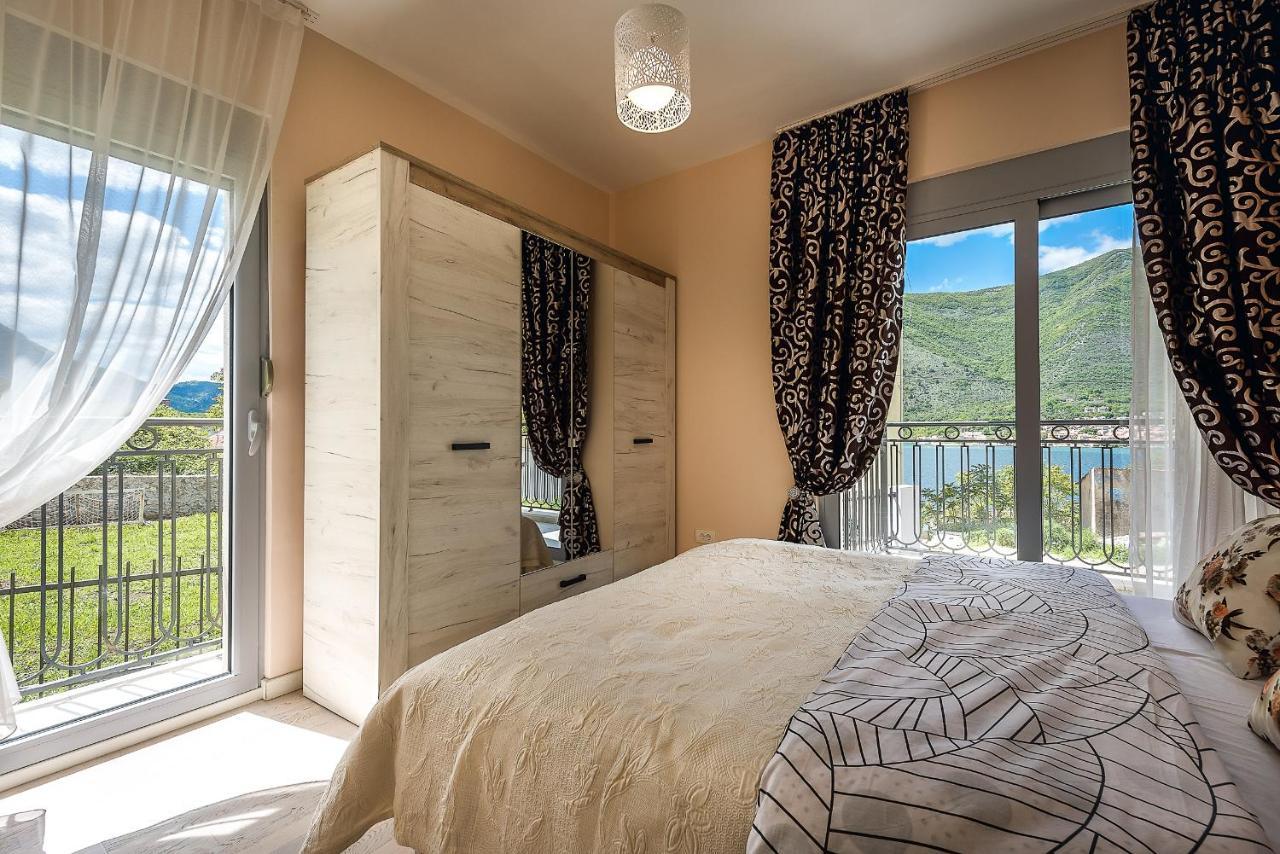 2Montenegro Limeta Apartments With Pool Κότορ Εξωτερικό φωτογραφία