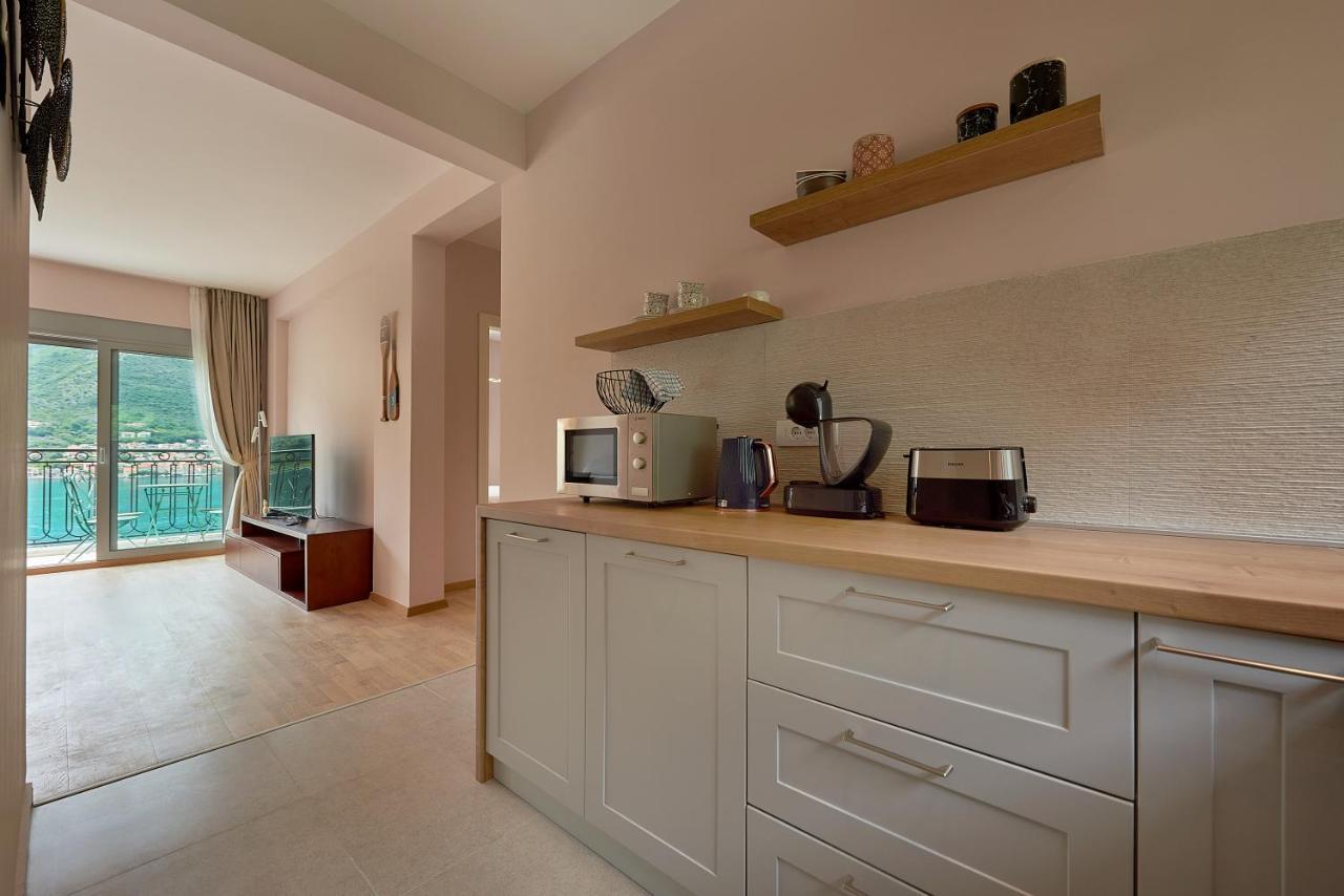 2Montenegro Limeta Apartments With Pool Κότορ Εξωτερικό φωτογραφία