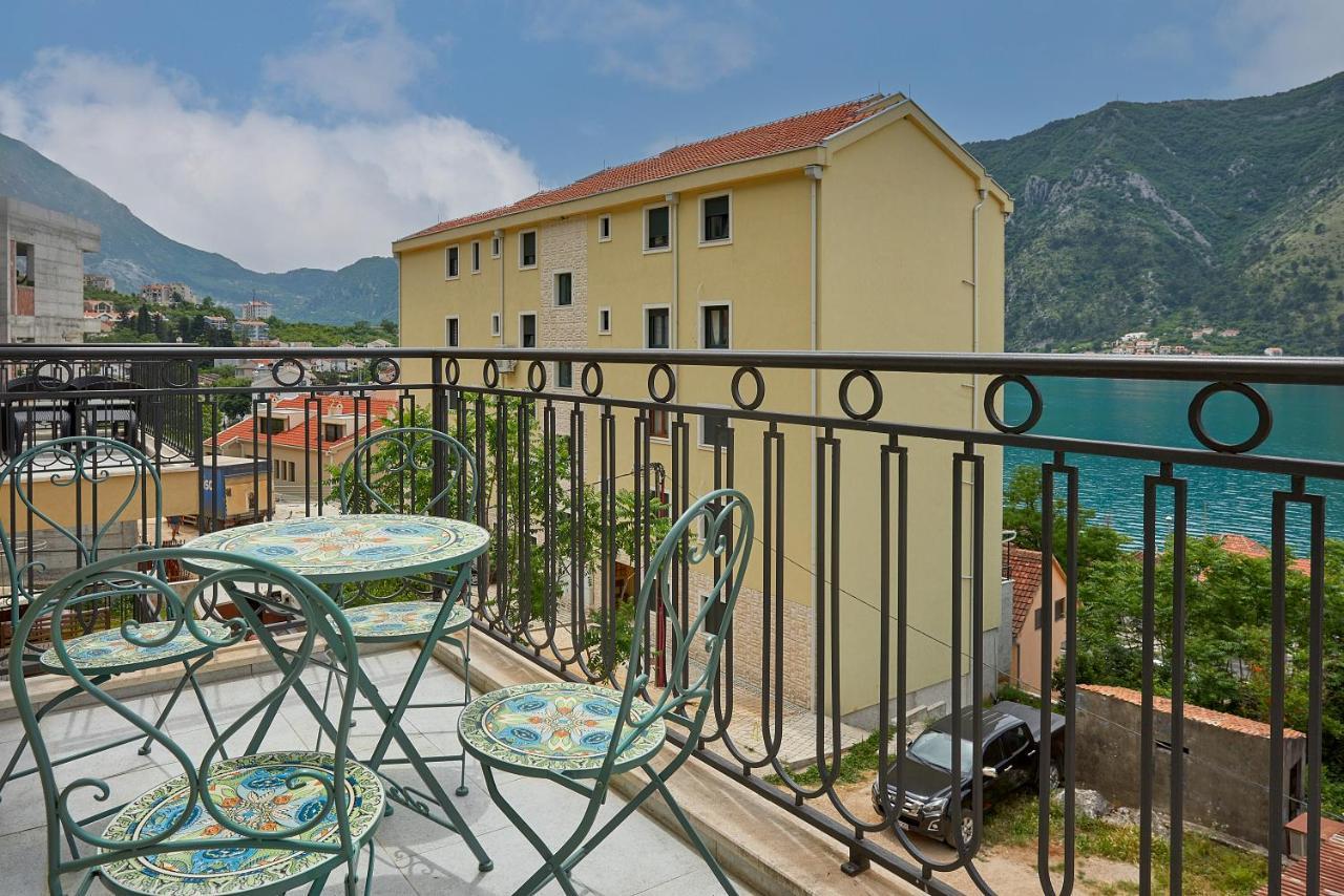 2Montenegro Limeta Apartments With Pool Κότορ Εξωτερικό φωτογραφία
